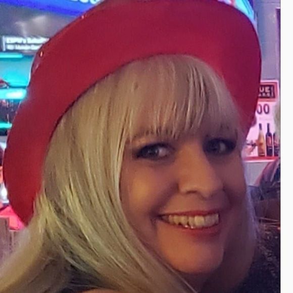 Meet your Posher, Shay - Picture 1 of 1